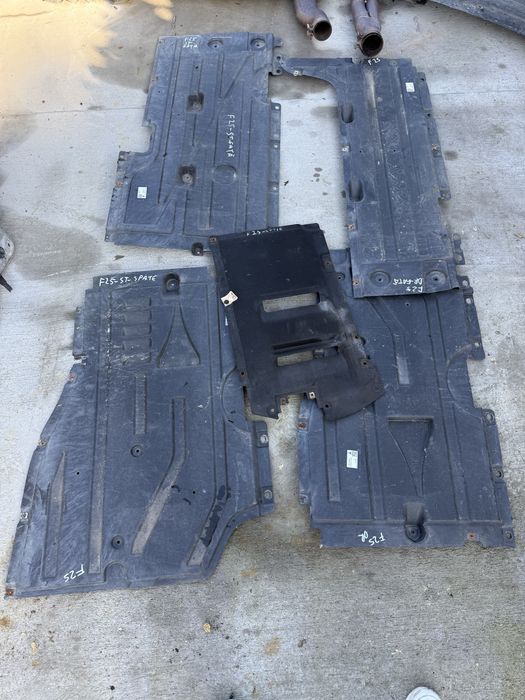 Scut cutie scut laterala stanga dreapta Bmw x3 f25