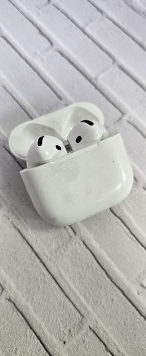 Наушники Airpods 4