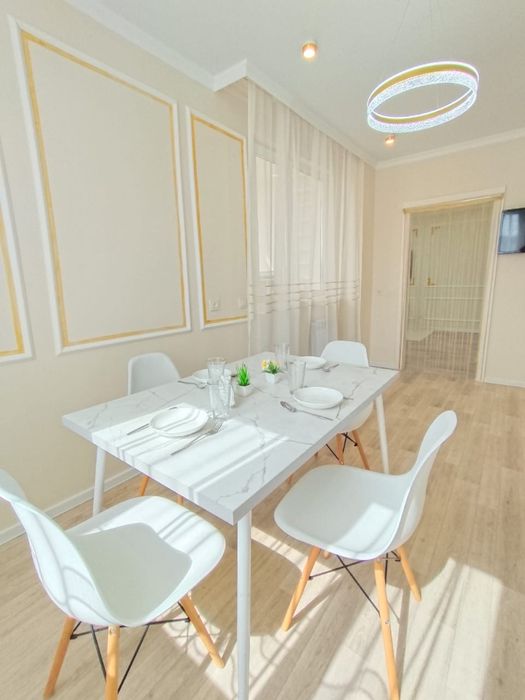 Посуточно Башни Близнецы Строитель