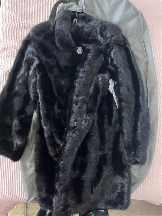 Продам шубу норковую
