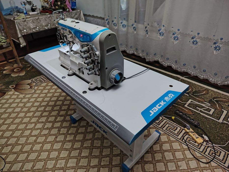 Распошивалка JACK W4 срочна сотилади!!