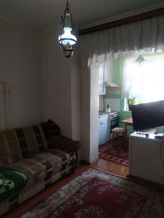 Продажа 2/4/5 на Юнусабад-17, 2 хонали сотилади