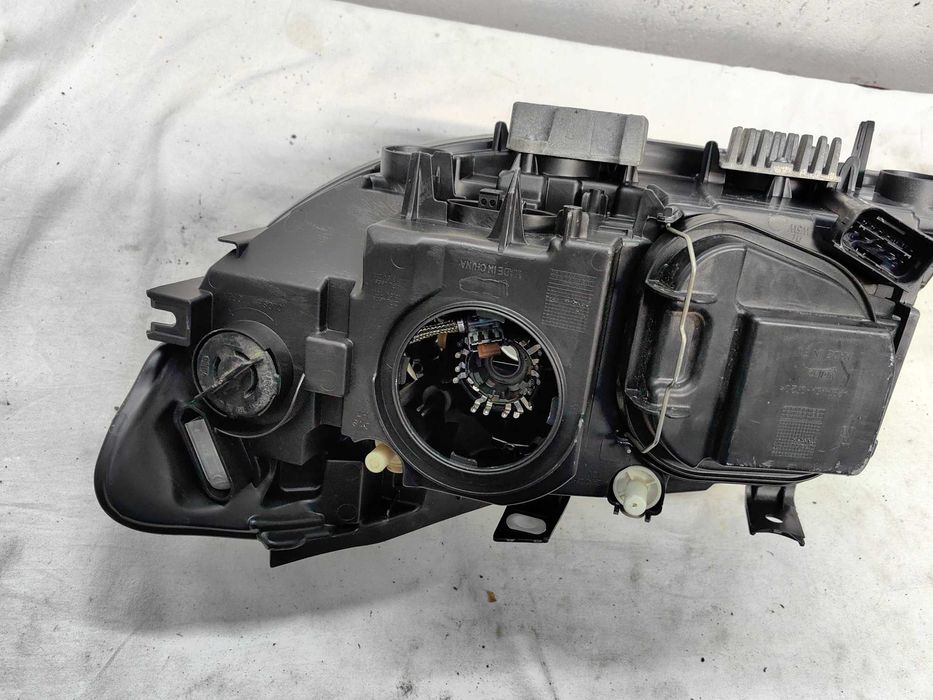 Оригинален фар БМВ Е84  BMW X1 E84 Feis Dynamic