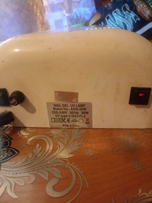 Продам маникюрную машинку