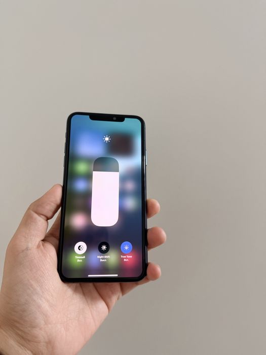 IPhone 11 Pro Max 64Gb - В отличном состоянии