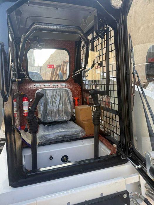 Bobkat Bobket мини погрузчик JC45 Skid Steer Loader