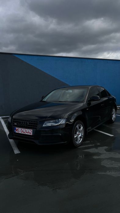-Vând AUDI A4 B8-