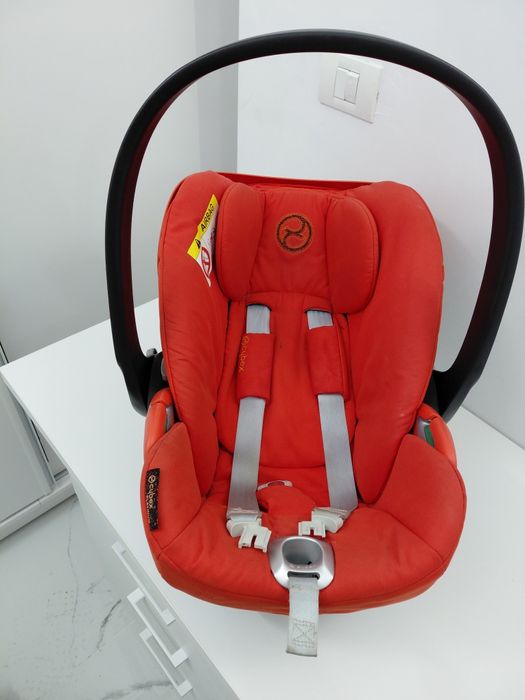 Scoica Cybex Platinum Z2 + adaptori carut