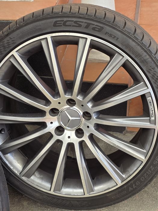 Vand set de anvelope cu jante AMG, 20, in doua marimi, cu anvelope ap