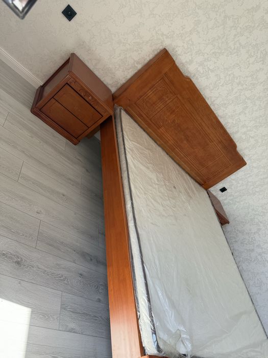 Кровать с матрасом. Продам 50000