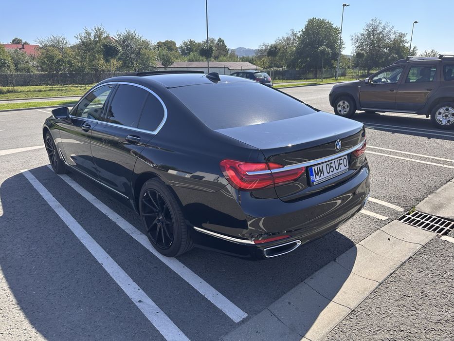 BMW seria 7 model G11
