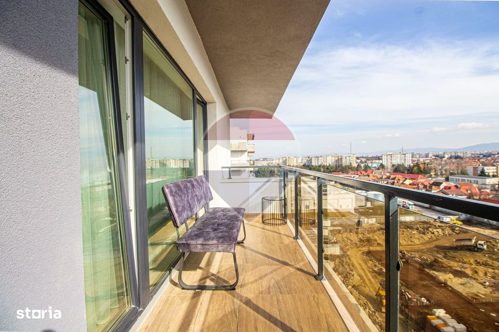 Apartament cu 3 camere de vânzare