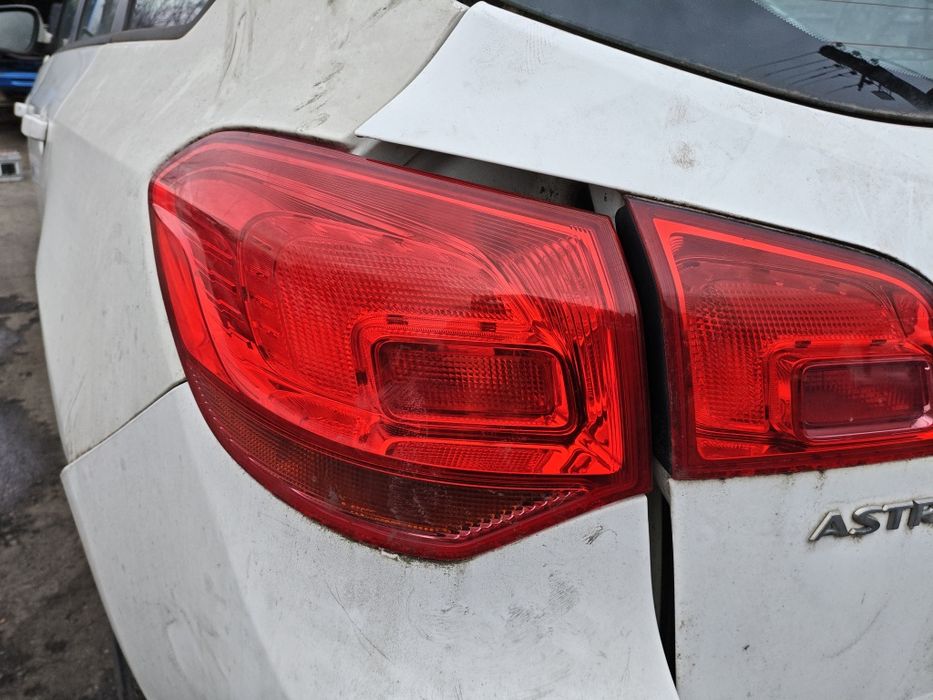 Стоп/стопове за Opel Astra J комби