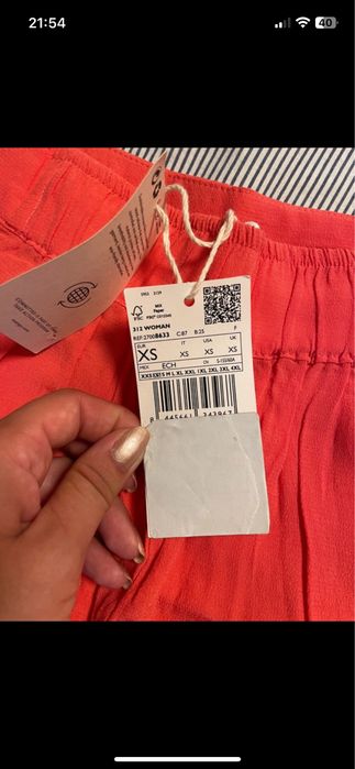 Pantaloni XS Mango