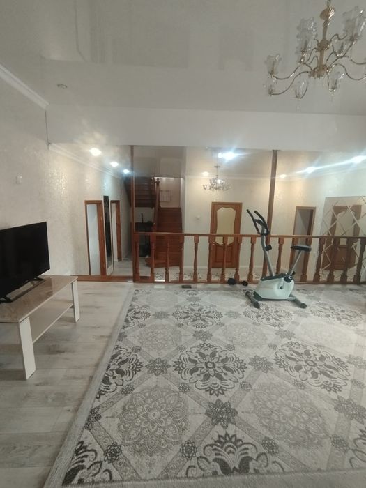 3х этаж.коттедж, район Церкви!!!