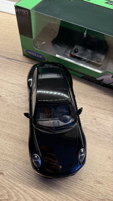 Porsche 911 Welly 1:18