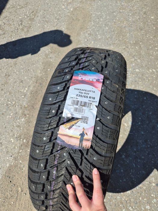 Продам новые шины Nokian