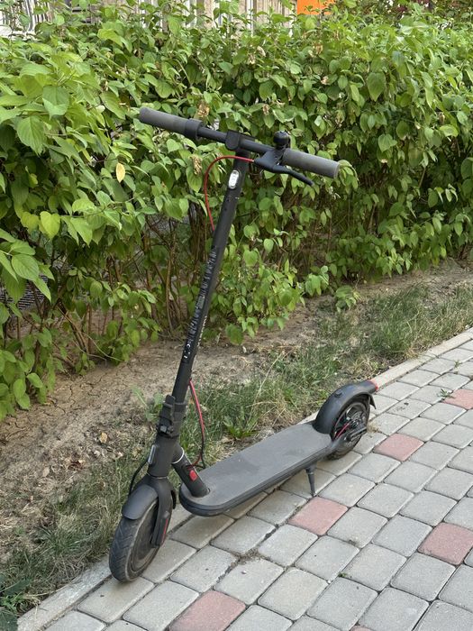Электронный самокат Xiaomi 4