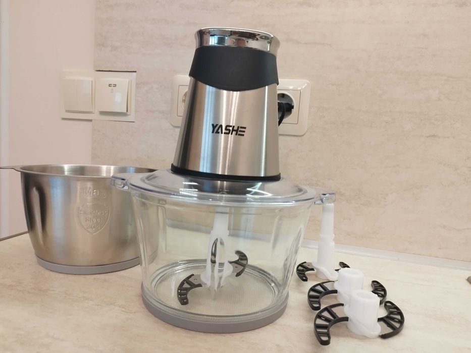 Електрически кухненски робот и чопър YASHE
