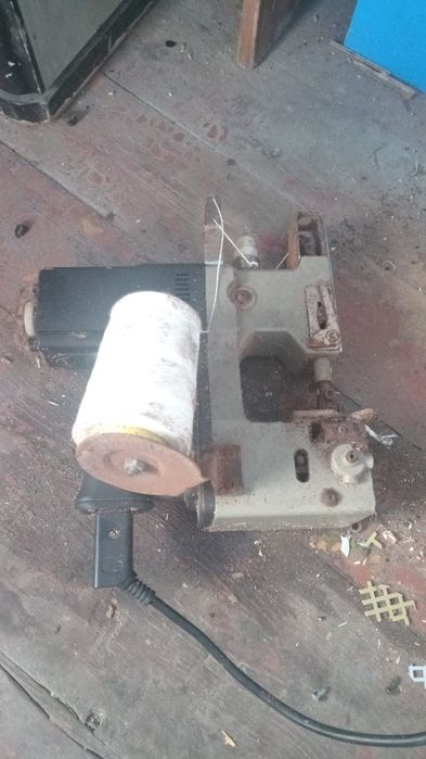 Машинка для шитья мешков