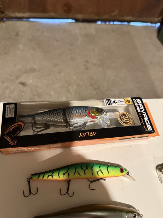 Воблери силикони блесни