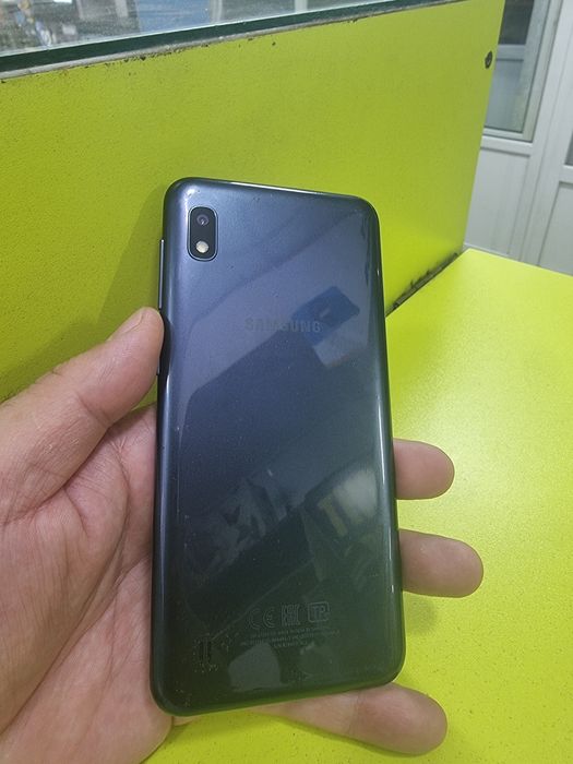 Самсунг, ксиаоми, оппо, apple