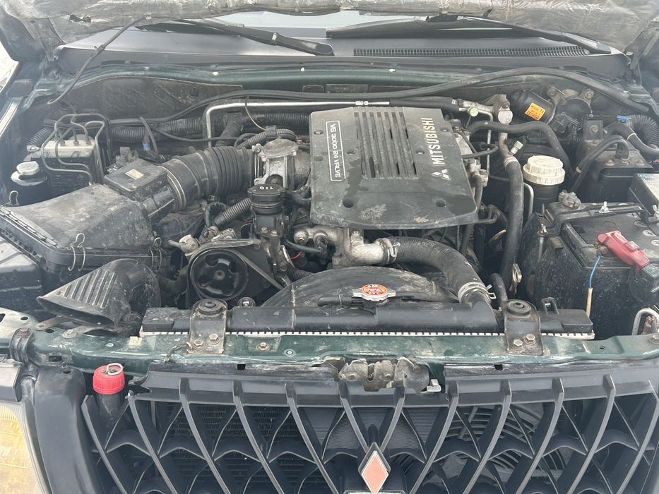 Mitsubishi Montero sport