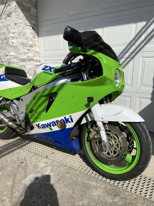 Motocicleta Kawasaki ZXR 750 H1