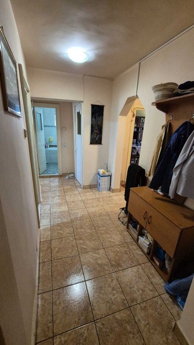 Vand apartament 4 camere zona 1 Mai, Alexandria