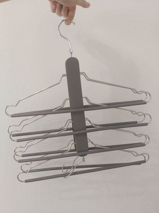 Вешалка многоуровневая