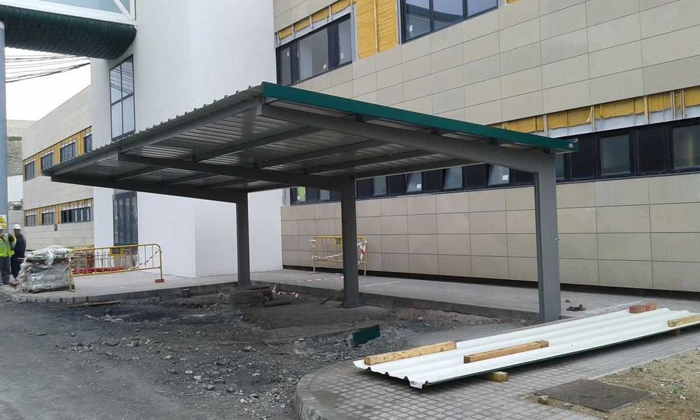 Навеси за автомобили (Carport) –соларни и стандартни конструкци-ЛИЗИНГ