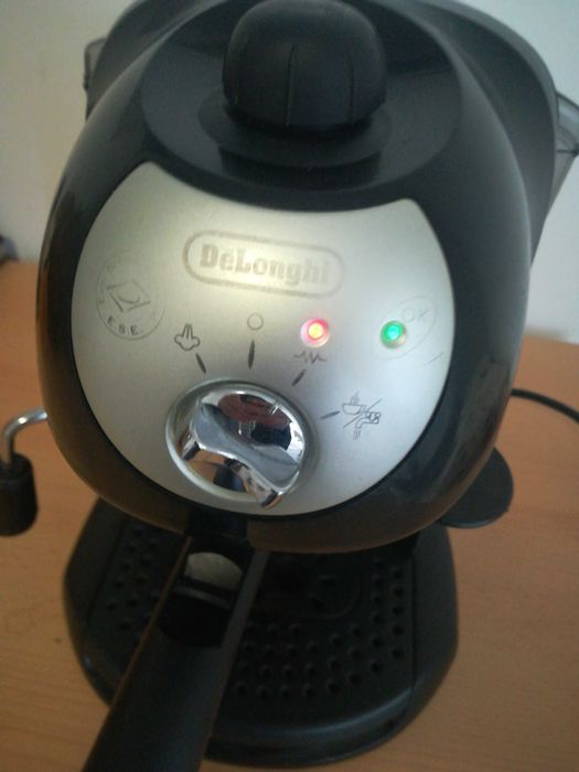 Кафе машина Delonghi