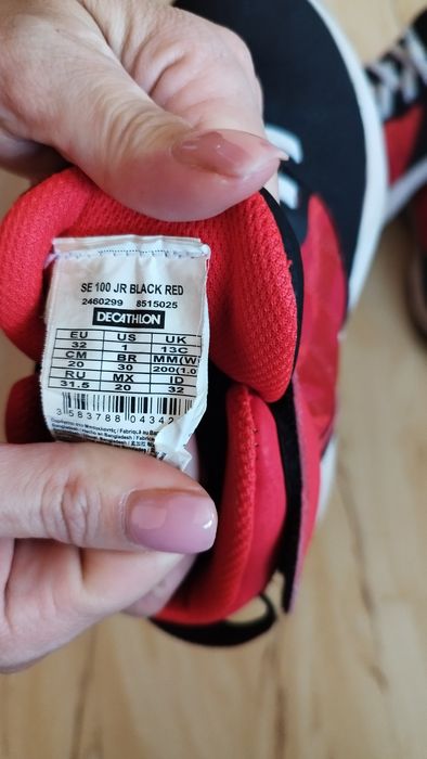 Детски кецове в мн добро състояние