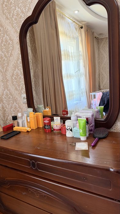 Спальный гарнитур