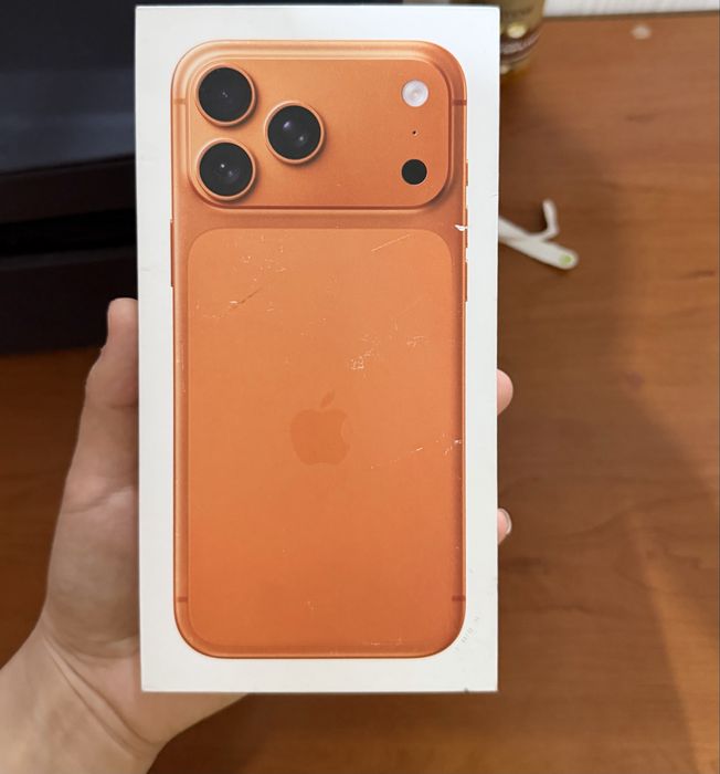 iPhone 17 Pro Max 256 ГБ Dual eSIM, АКБ 100%