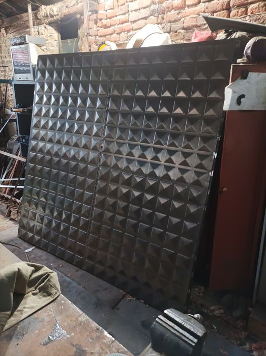 Метални врати, плъзгащи,конзолни и огради. Заваряване на цветни метали