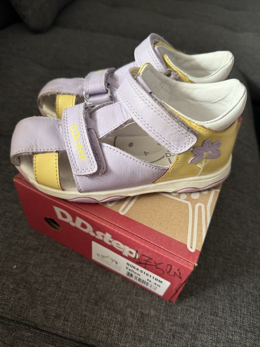 Sandale D.d. Step nr.30