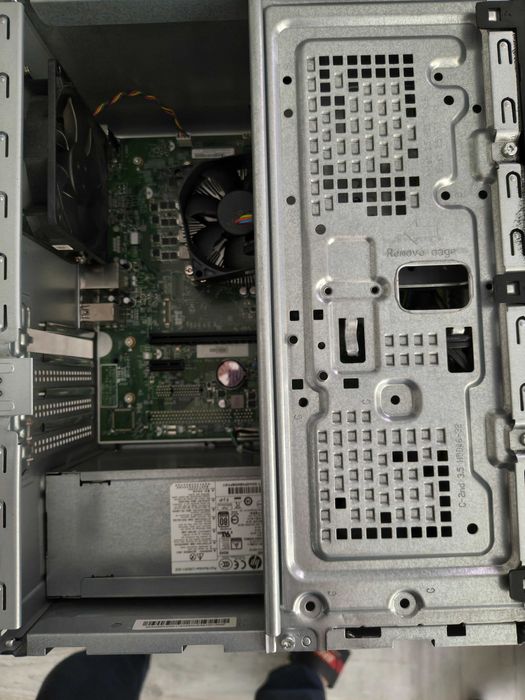 Sistem HP G290 G2, i5-9500 6 nuclee 16 GB RAM, SSD, SD card, DVD, Windows Office licențe originale