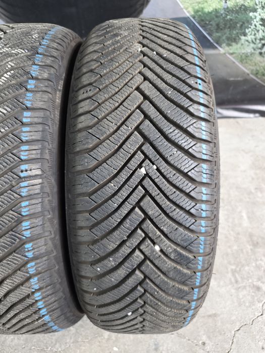 215/60/17 MICHELIN 4бр