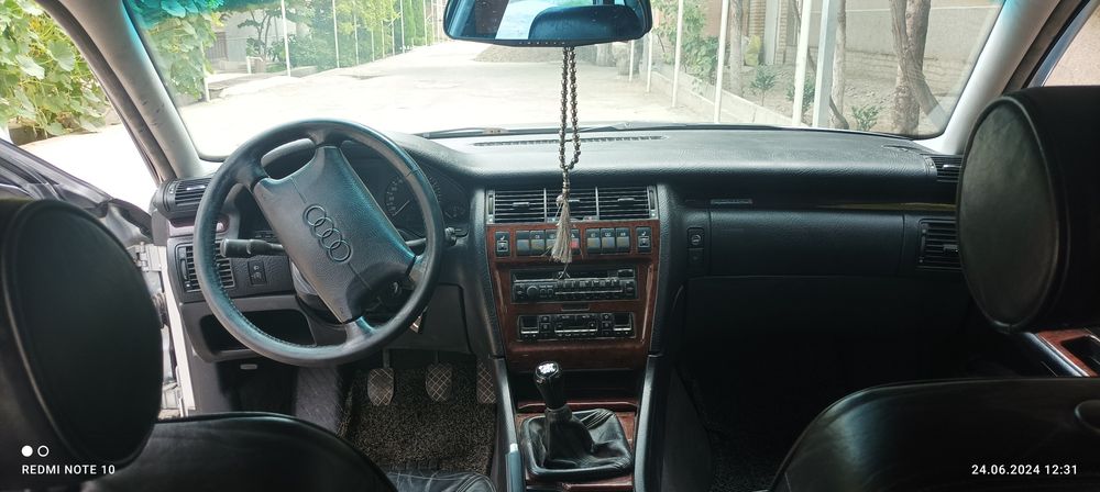 Audi A8 sotiladi
