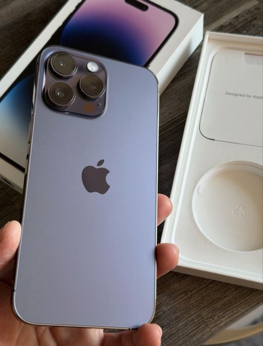 iPhone 14 pro ,baterie 100% ,neverlocked