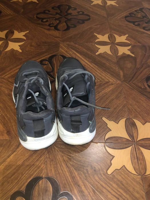 Мужские кроссовки зимние и летние