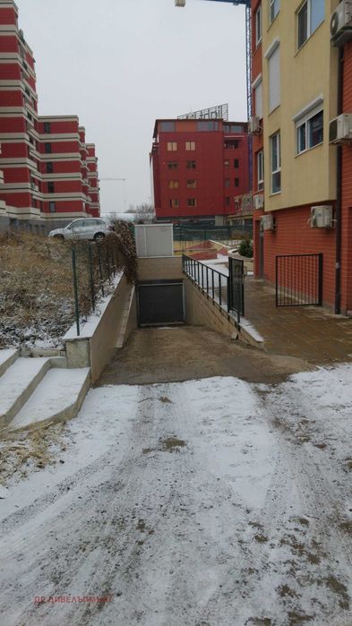 Дава под Наем ОФИС град София, Младост 1,ул. Григорий Горбатенко