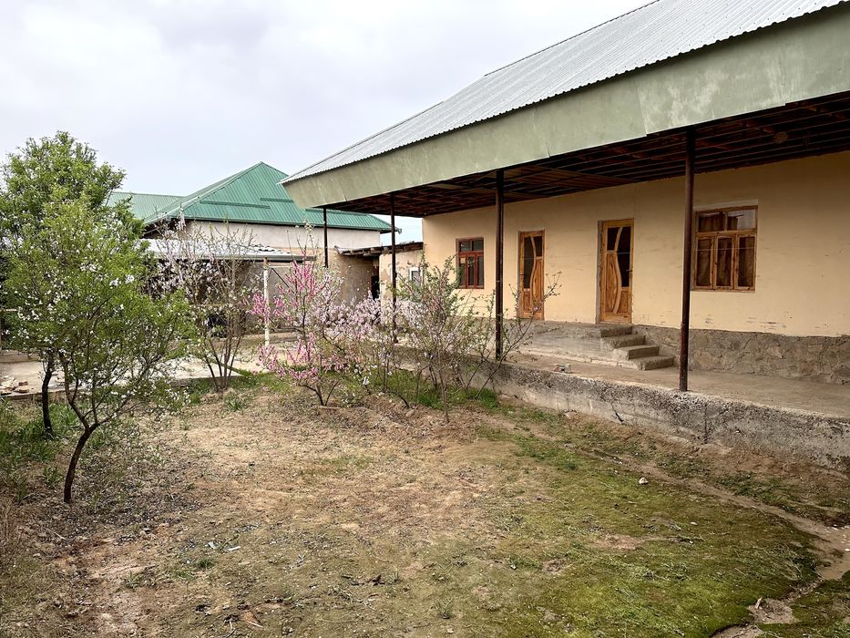 Участка готовый, все удобствам, можно установит отопления, трубы,катёл