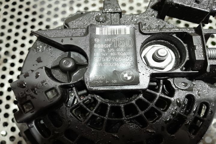 Alternator 7532966/0124525059 BMW Seria 3 E90