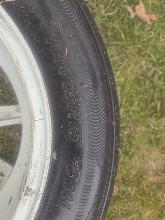 Продам диски с летней резиной