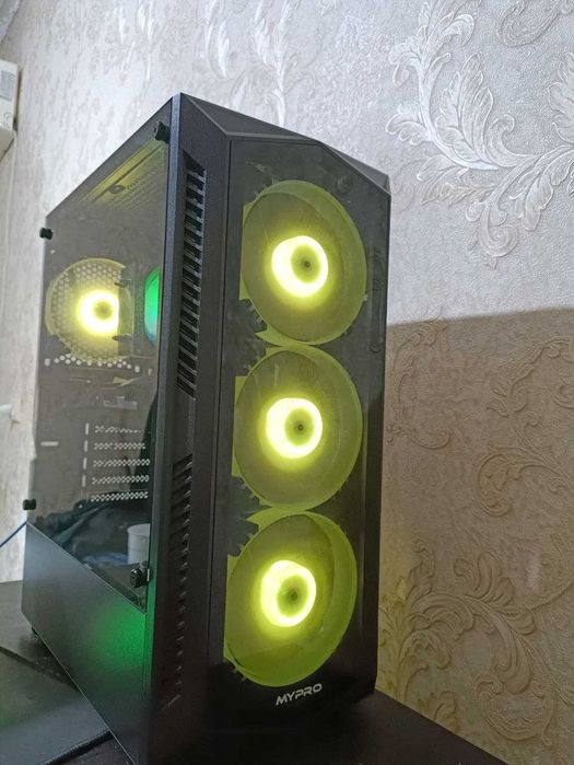 продам 13400F 32GB DDR4 3200 rx 580 8gb 1tb nvme gen 4