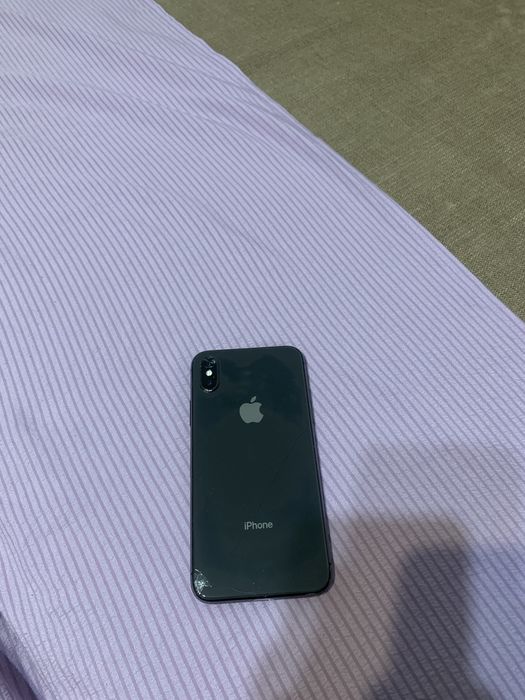 iPhone X.