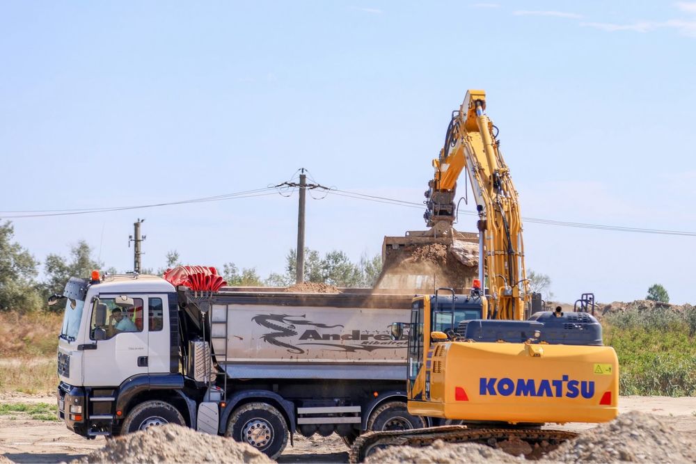 Execut demolari, sapaturi, fundatii case, decopertari, inchirieri