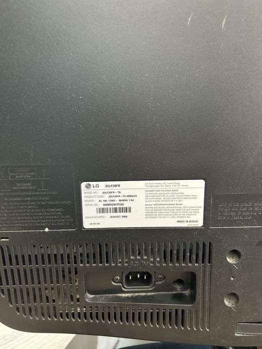 Televizor LG Full HD